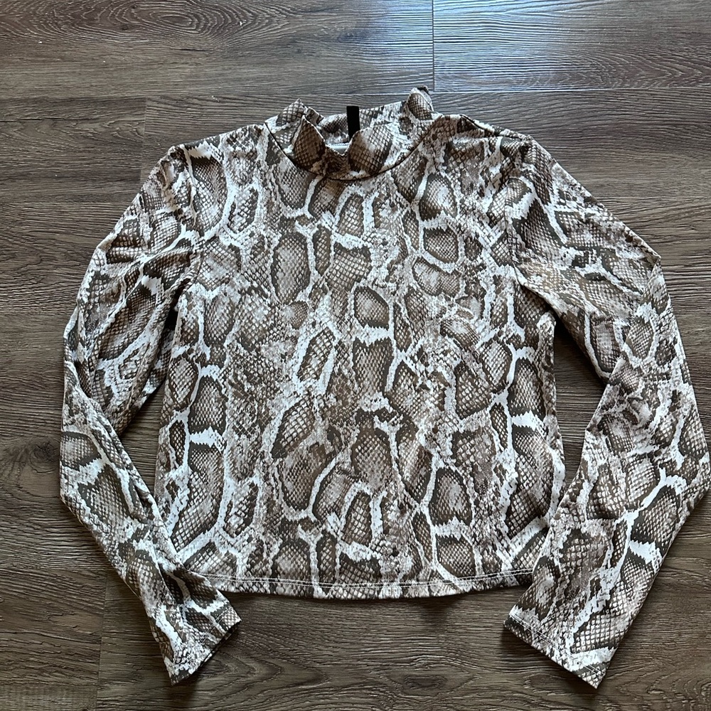 ~H&M Brown Snake Print Blouse Large~